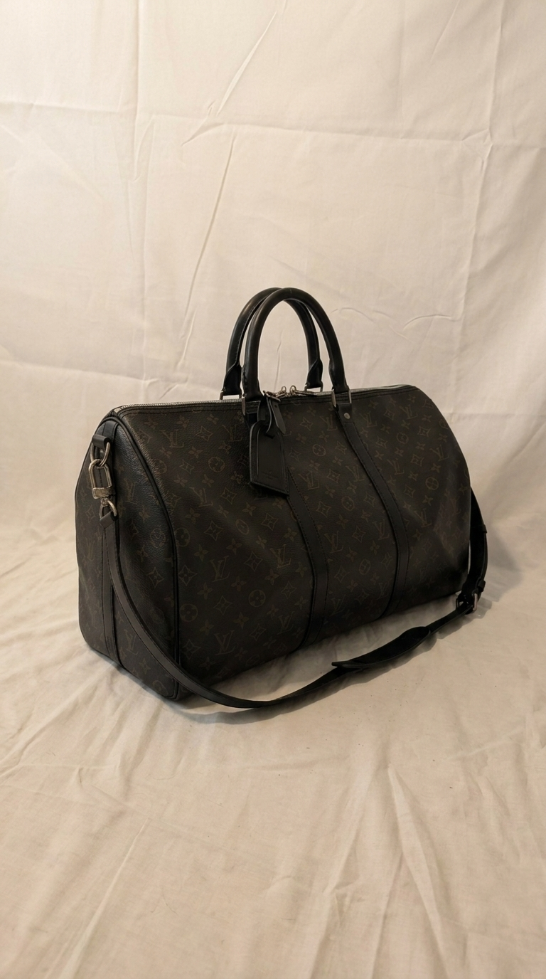 Louis Vuitton Keepall 50 Monogram Eclipse – Begagnad, mycket gott skick